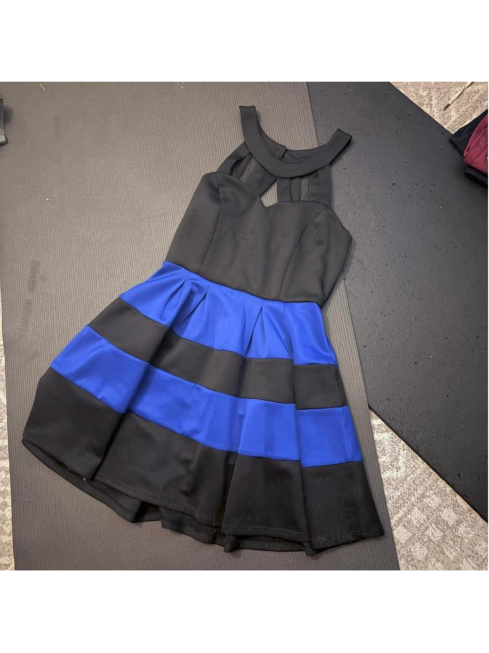 Y2K Crystal Doll Black & Blue Cutout Banded Mini Dress (Junior's, 7)